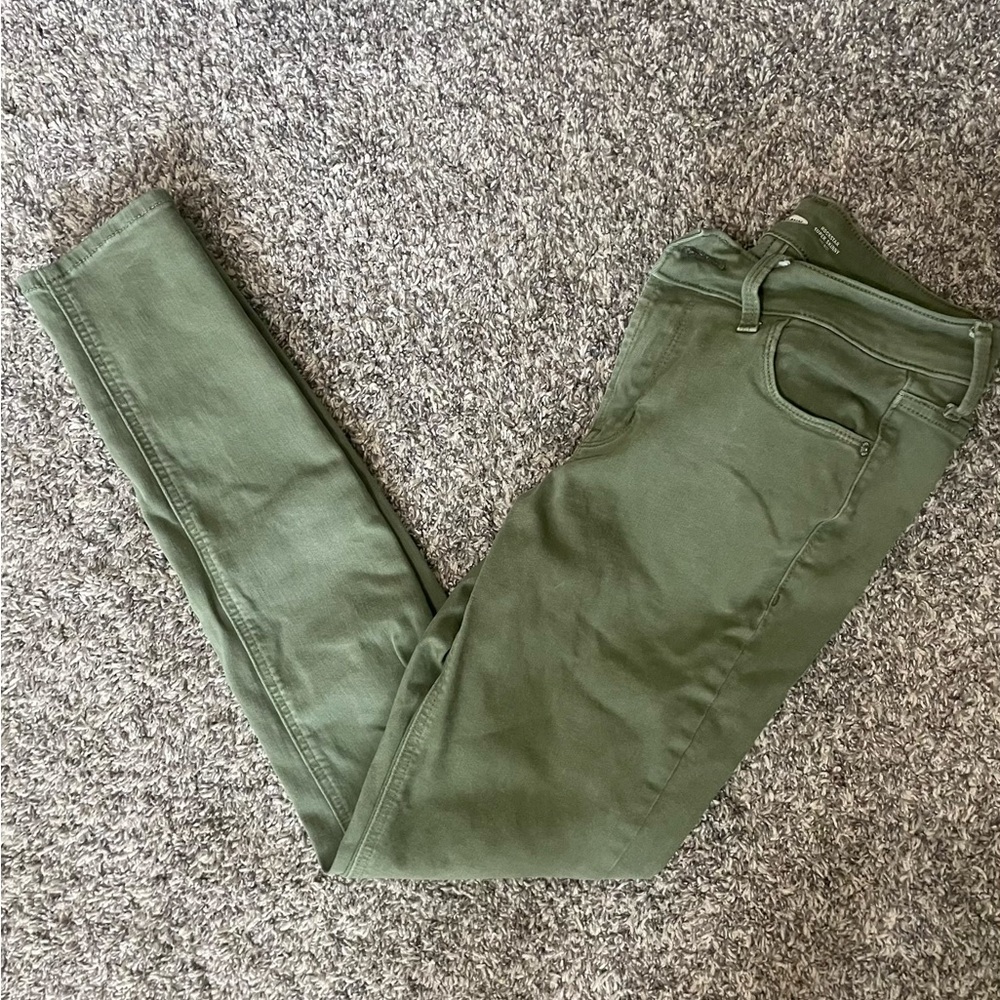 Old Navy Women's Skinny Jeans in Forest Green